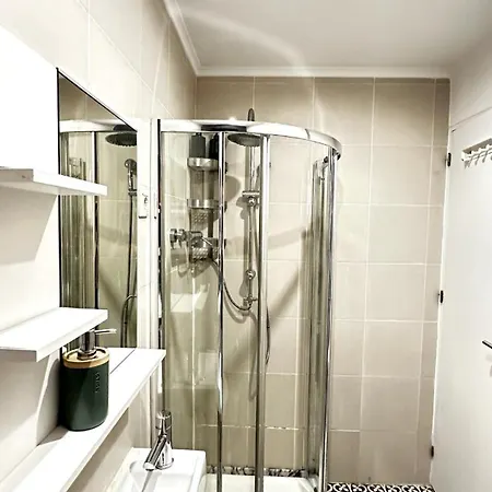 To Be Mouraria ליסבון