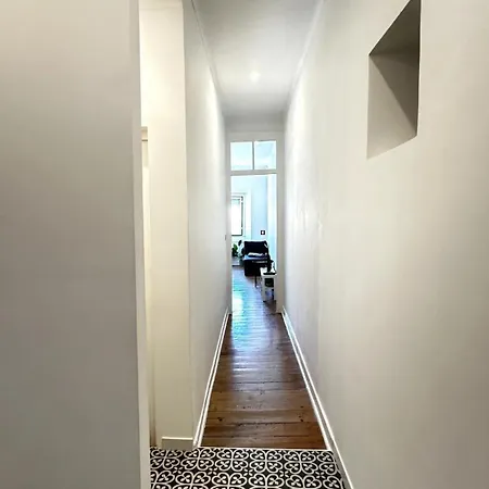 Appartement To Be Mouraria Lissabon